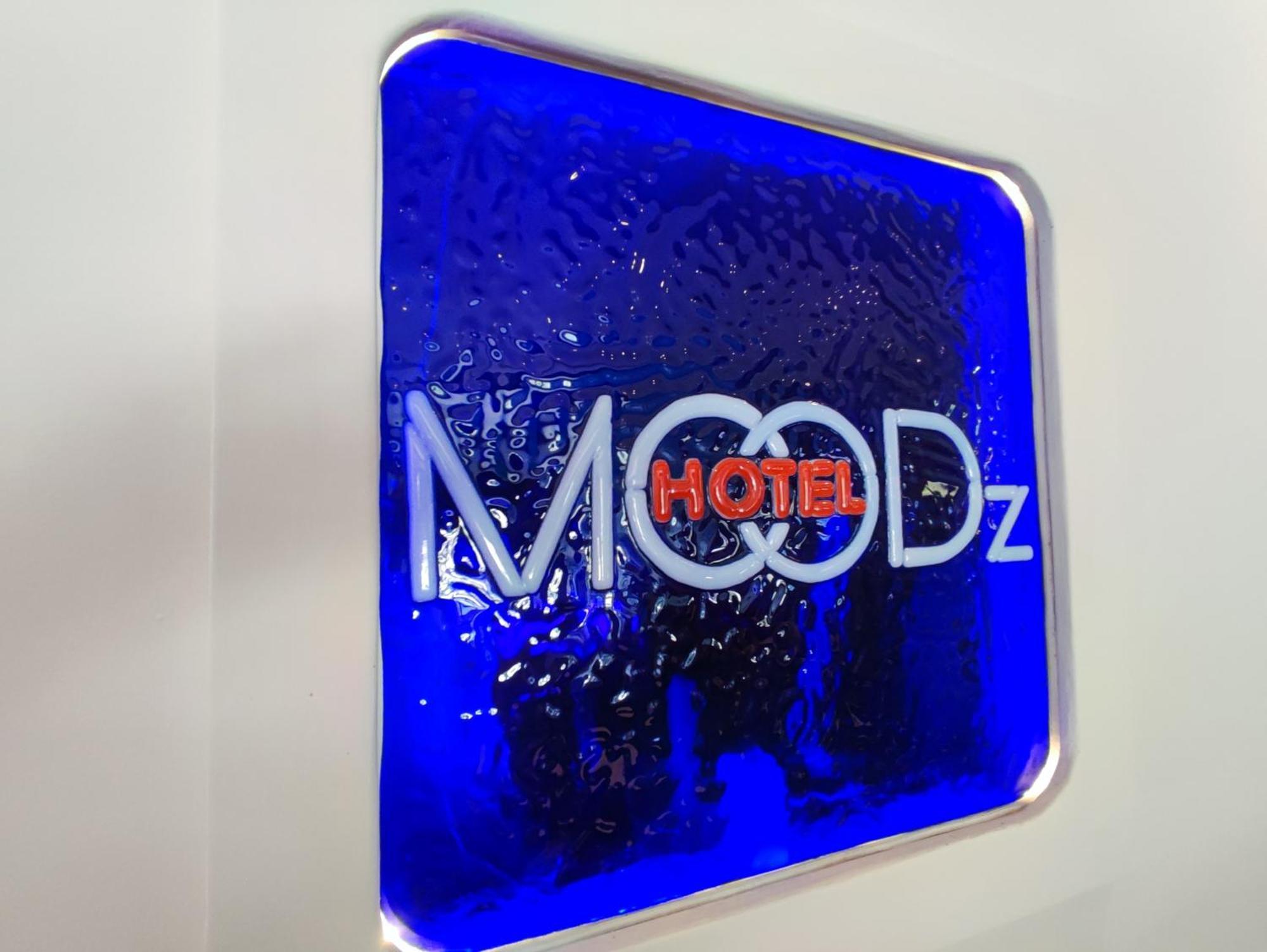 Moodz Hotel Vienne Pont-Eveque Exterior foto